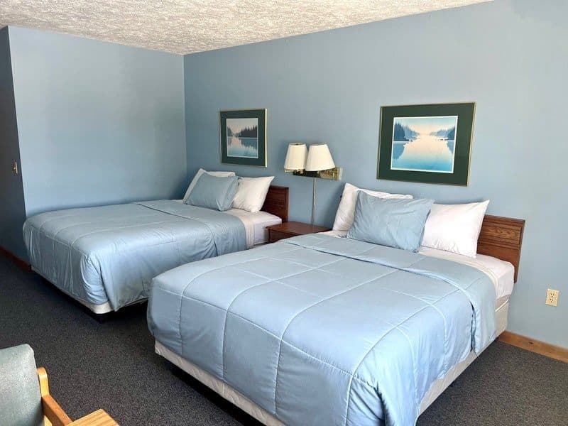 Double Queen Deluxe room